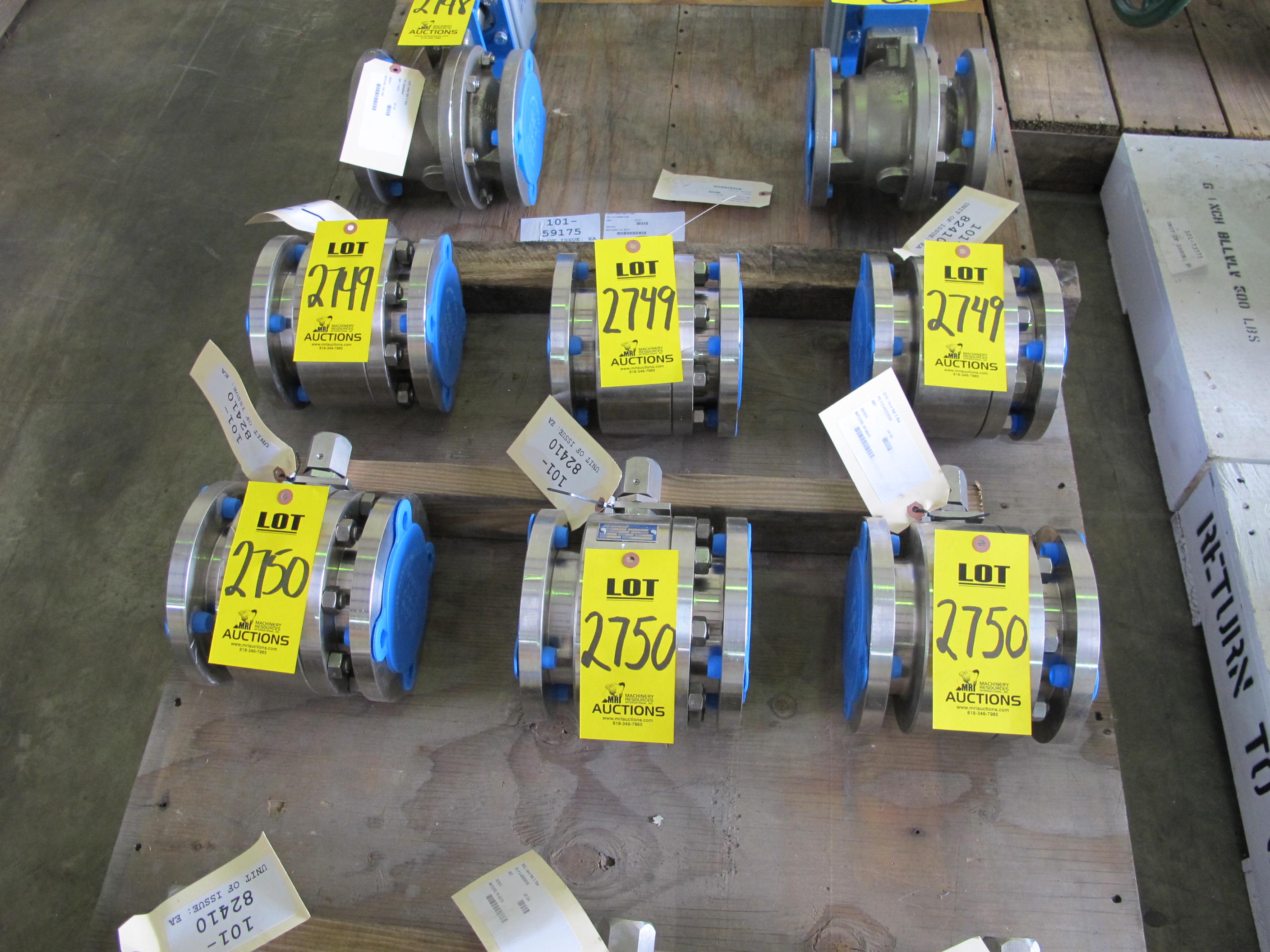 LOT (3) VALVE, BALLS, 3" PIPE SIZE, 150 LB. RAISED FACE FLANGES, 2 PIECE DESIGN, 316 SS, PTFE SEATS AND SEALS, WITH TRAVEL STOPS, SPECIAL, 7.280" FACE TO FACE DIMENSION, NO HANDLE, 1-1/2" HEX STEM NUT. CUSTOM P/N MV30-362 MANUFACTURED BY RICHARDS INDUSTRIES (MFR DWG# MV30-362, OR SCE DWG# 1814-AH846-D0001). PART # MV30-362 (W-51) LOADING & HANDLING FEE $15-